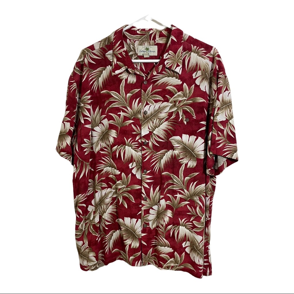 Island shores mens Hawaiian shirt size XXlarge. rayon front pocket. Button up.